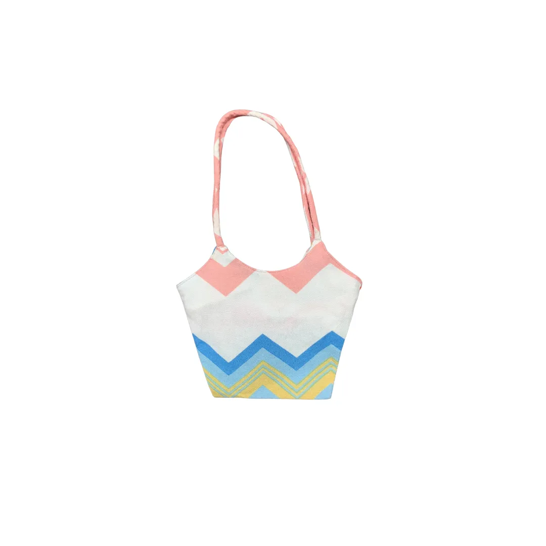 Beebee Pouch in Colorful Chevron