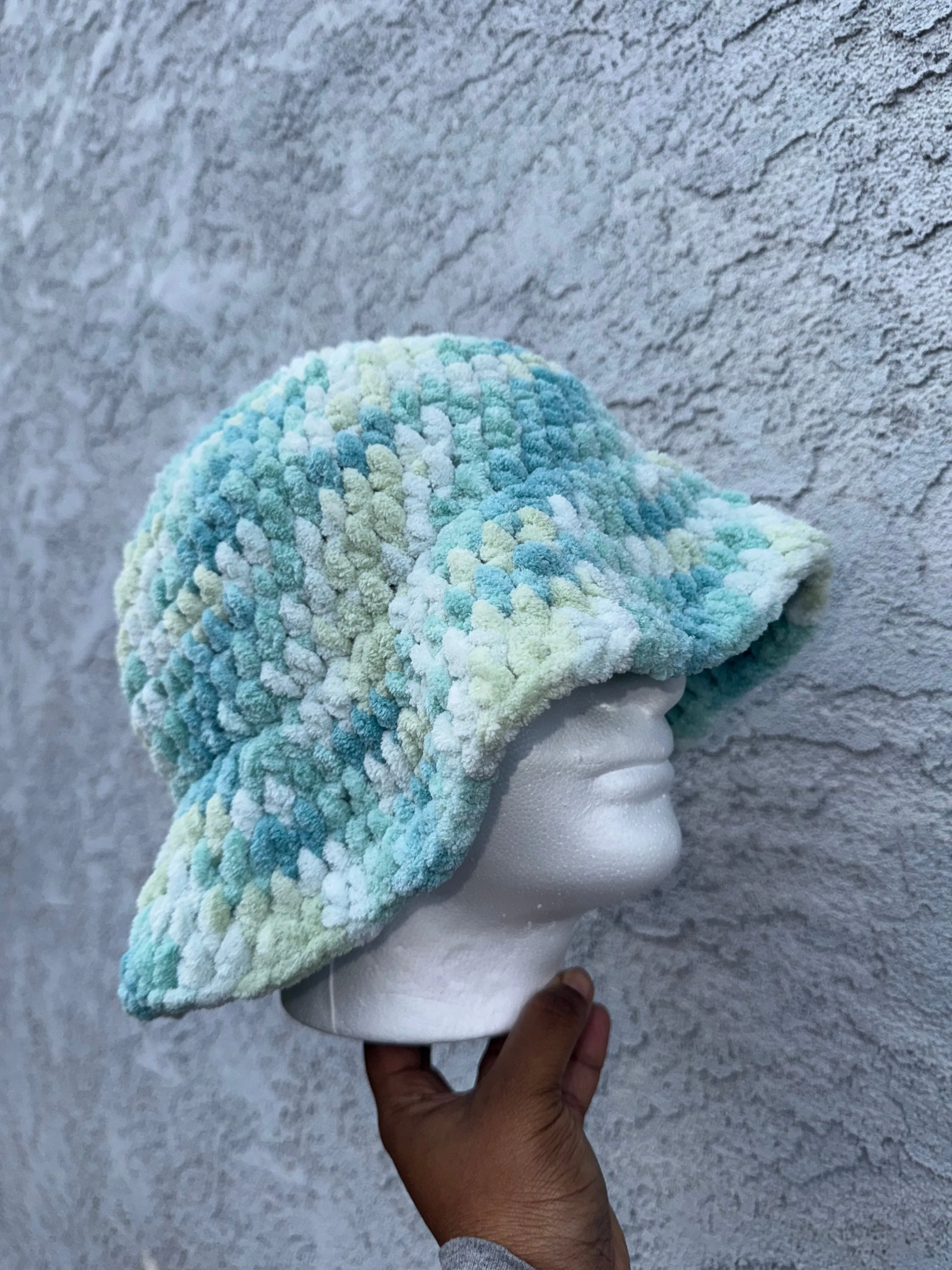 COZY BUCKET