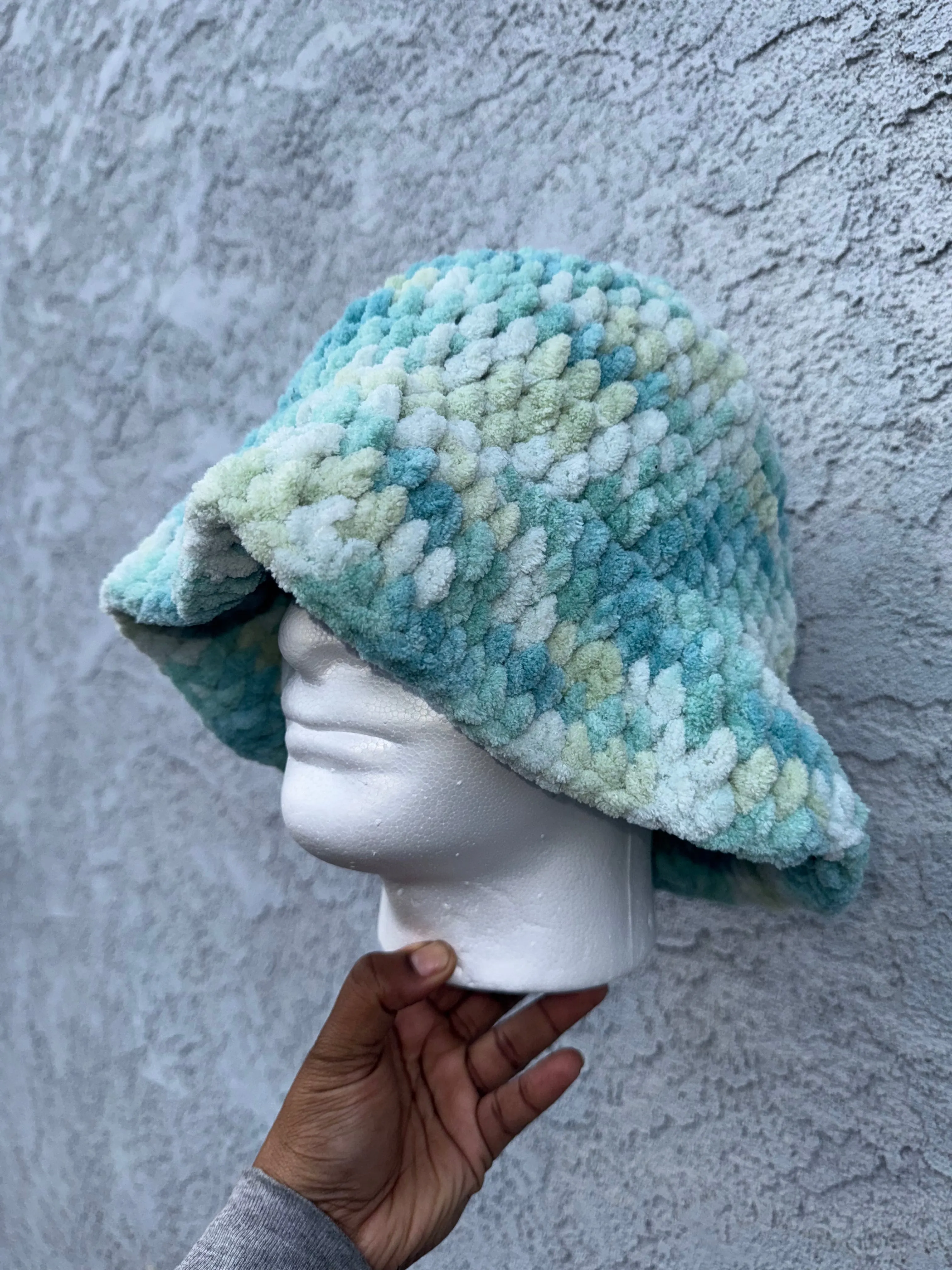 COZY BUCKET