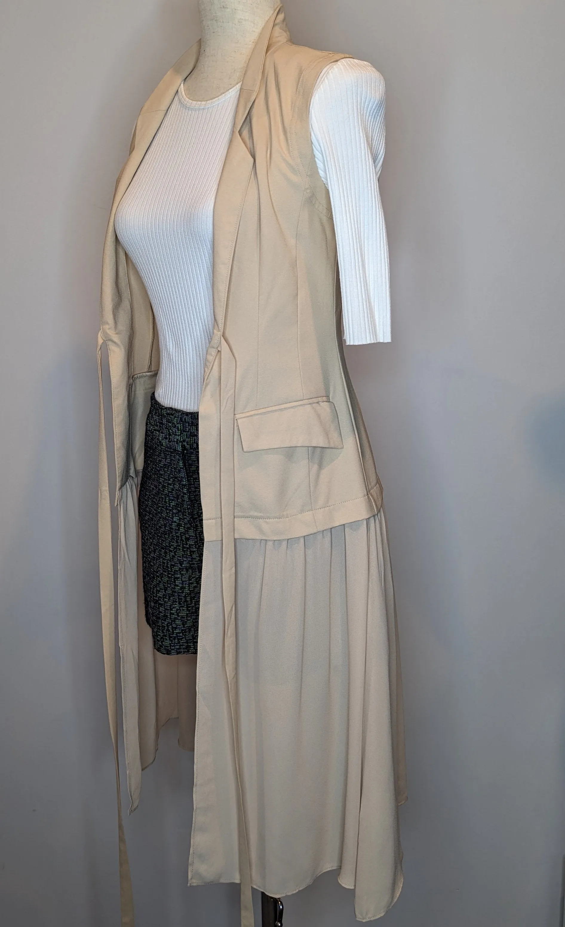 Long Flowy Sleeveless Gilet Vest