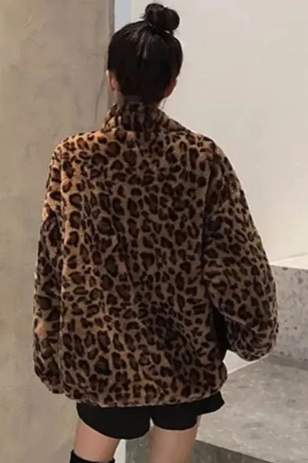 Loose Leopard Pattern Stand Collar Jacket