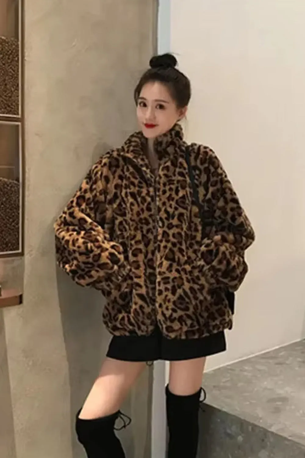 Loose Leopard Pattern Stand Collar Jacket