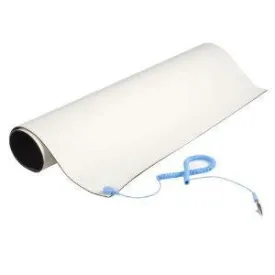 Startech Add A Large 24 X 27.5 Anti-static Mat To Your Desktop Or Work Station - Anti-sta