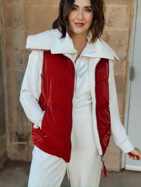 Varley | Brock Puffer Gilet- Red Dahlia