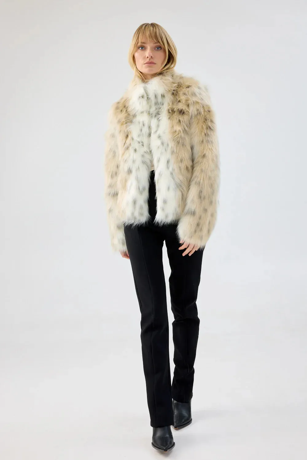 Wild Dream Faux Fur Coat | Snow Leopard