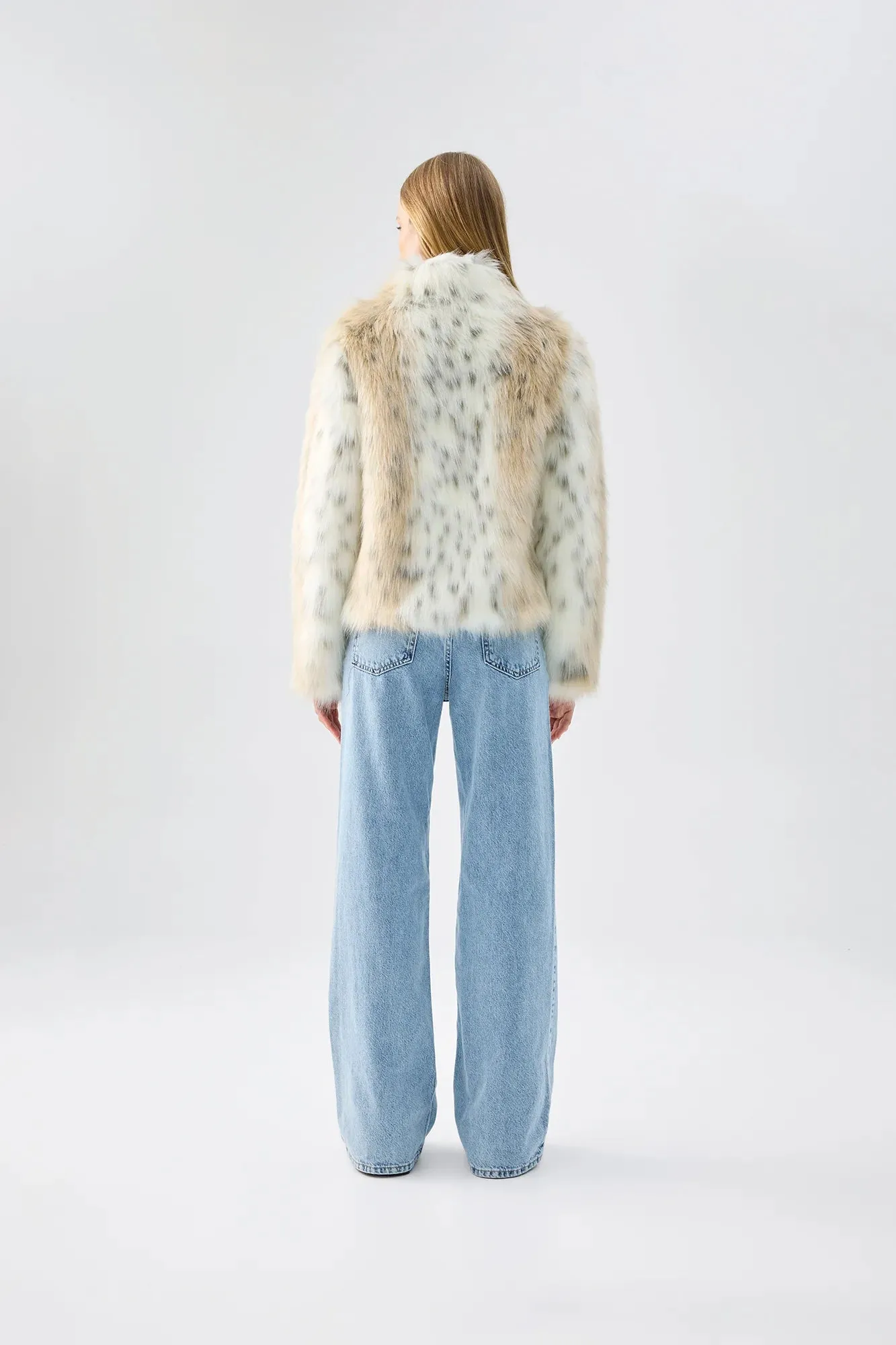Wild Dream Faux Fur Coat | Snow Leopard