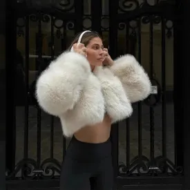 Winter Luxe Faux Fur Short Coat – Effortless Elegance Cozy Warmth