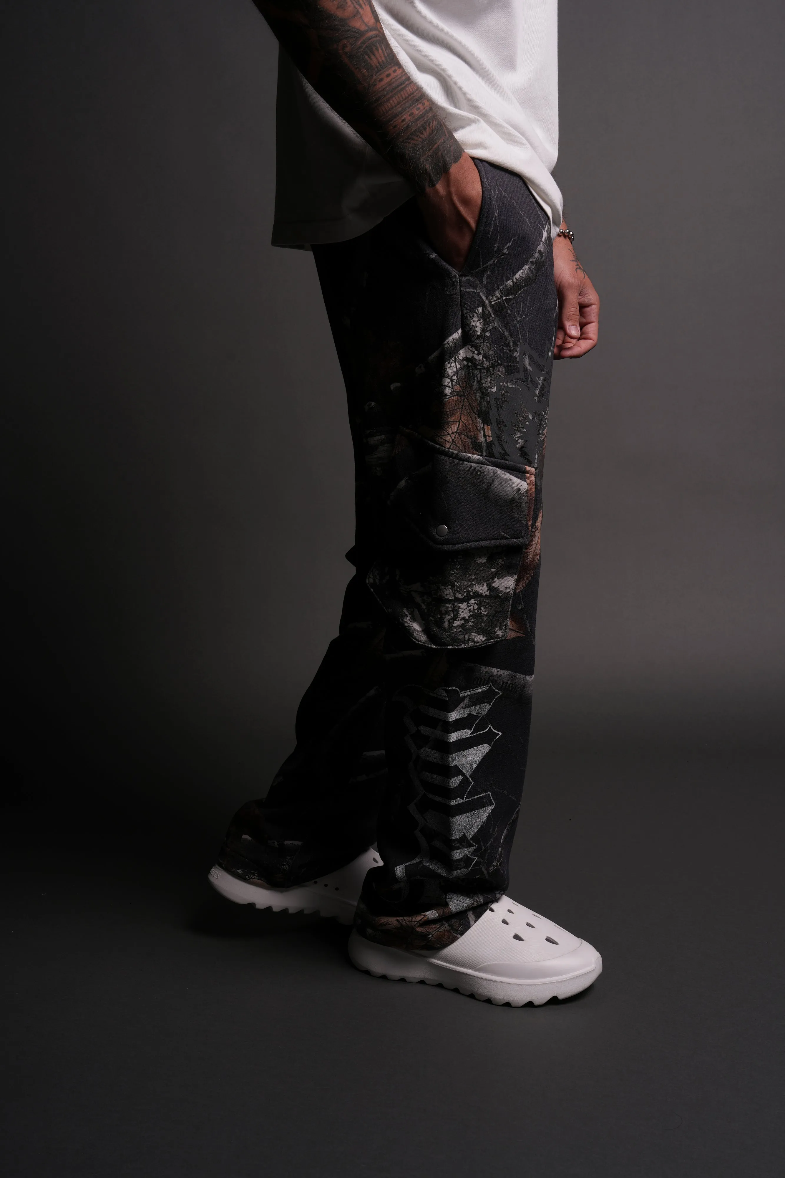 Wolves Represent Bigelow Cargo Sweat Pants in Storm Blue Woodland Camo