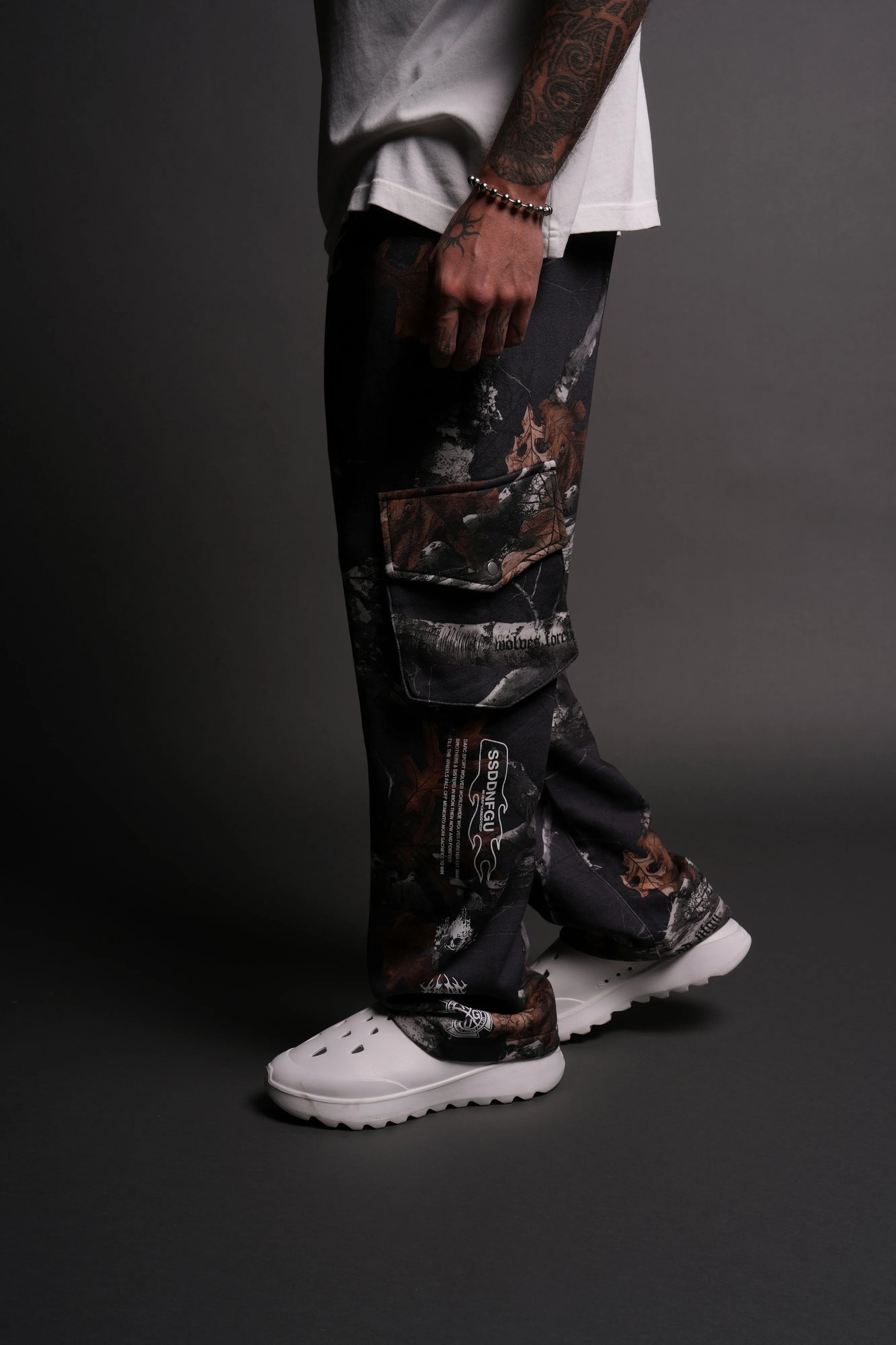 Wolves Represent Bigelow Cargo Sweat Pants in Storm Blue Woodland Camo